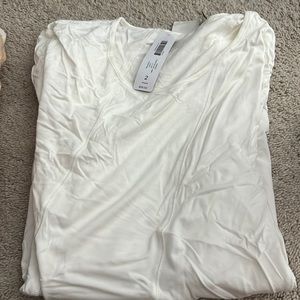 Chico’s Zenergy NWT ecru tunic